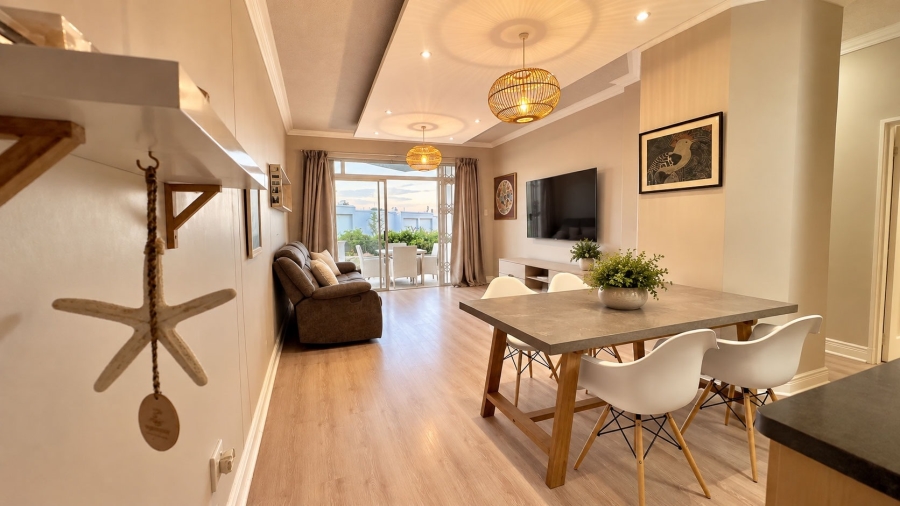 2 Bedroom Property for Sale in Summerstrand Eastern Cape